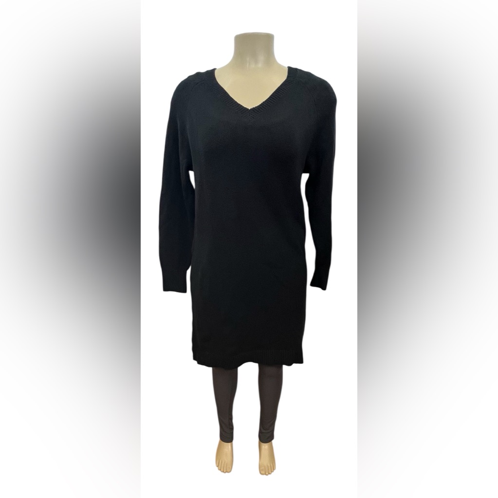 Old Navy Size L Black Knit Dress.